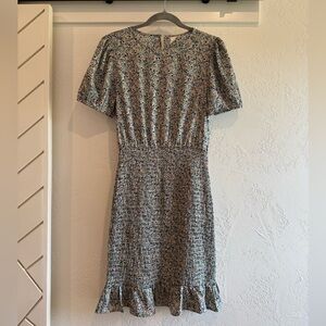 Chic Floral Midi Dress in Size XL